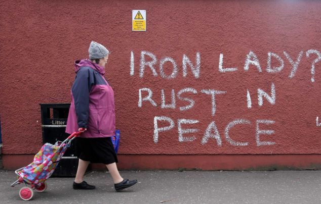 graffiti - iron lady