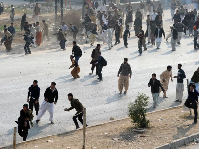 Pakistan PROTESTGAS- 3 1 14