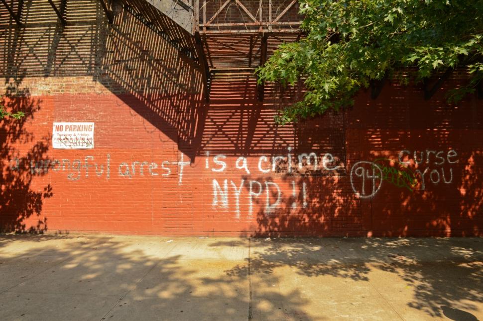 NY graffiti28n-1-web